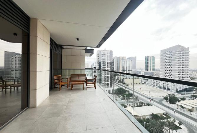 987722 - Property Image 3