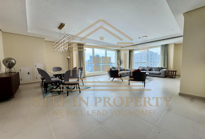 987551 - Property Image 3