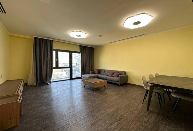 974588 - Property Image 2