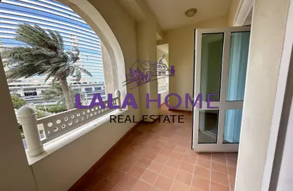 Apartment - 2 Bedrooms - 2 Bathrooms for rent in West Bay Tower - West Bay - West Bay - Doha