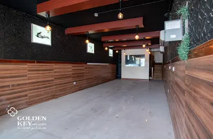 Retail - Studio - 1 Bathroom for rent in Industrial Area 1 - Industrial Area - Doha