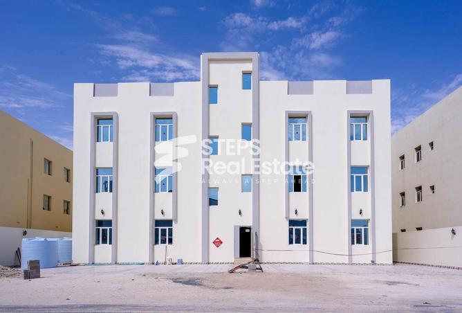 Whole Building - Studio for rent in East Industrial Street - Birkat Al Awamer - Al Wakra