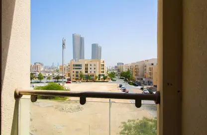 شقة - 2 غرف نوم - 3 حمامات للبيع في مجمع أبيكس لوسيل التجاري - مدينة الطاقة - الوسيل