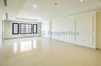 Apartment - 2 Bedrooms - 3 Bathrooms for sale in East Porto Drive - Porto Arabia - The Pearl Island - Doha