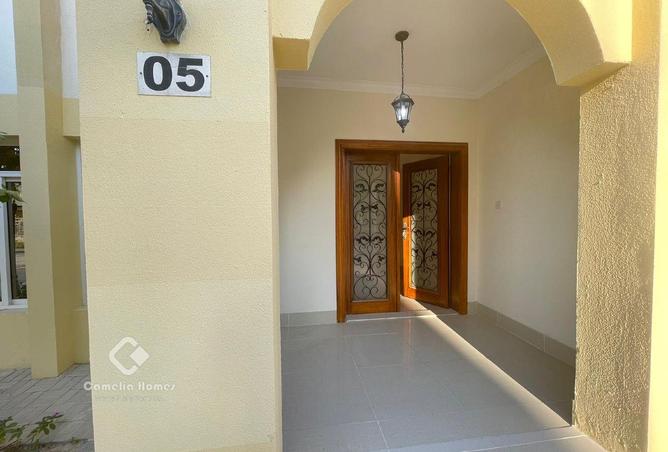 927213 - Property Image 3