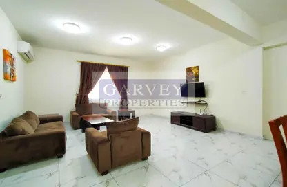 Living Room image for: Apartment - 3 Bedrooms - 2 Bathrooms for rent in Ain Khaled - Ain Khaled - Doha, Image 1