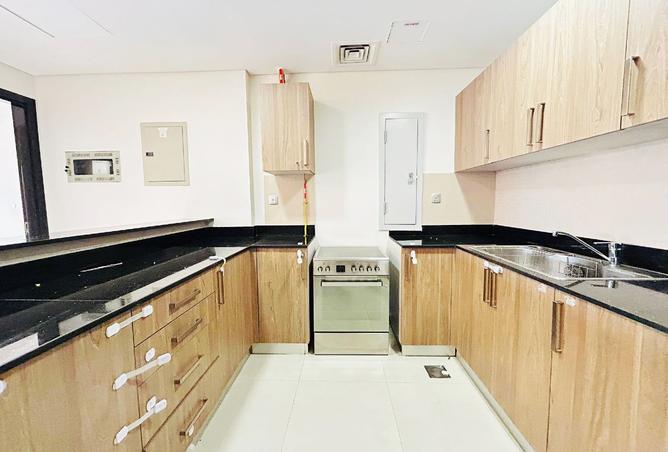 976860 - Property Image 2