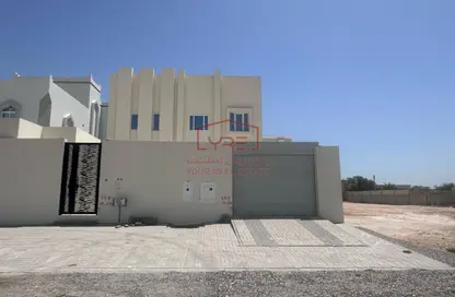 Villa - 7 Bedrooms - 7+ Bathrooms for sale in Umm Al Amad - Umm Al Amad - Al Shamal