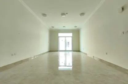 شقة - غرفة نوم - 2 حمامات للايجار في جنوب فوكس هيلس - فوكس هيلز - الوسيل