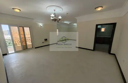 شقة - 3 غرف نوم - 3 حمامات للايجار في فريج بن محمود- جنوب - فريج بن محمود - الدوحة