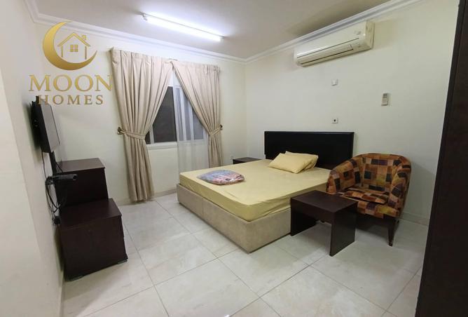 999647 - Property Image 2