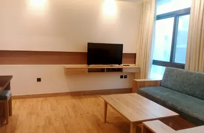 Apartment - 2 Bedrooms - 2 Bathrooms for rent in Al Nasr Street - Al Nasr - Doha