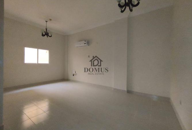 995458 - Property Image 2