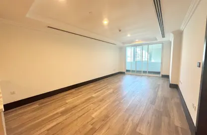 Apartment - 1 Bedroom - 2 Bathrooms for rent in Viva Central - Viva Bahriyah - The Pearl Island - Doha