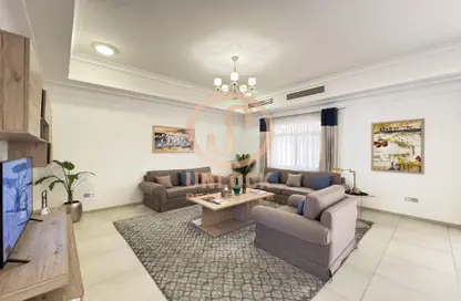 Villa - 3 Bedrooms - 4 Bathrooms for rent in Wadi Al Markh - Muraikh - AlMuraikh - Doha