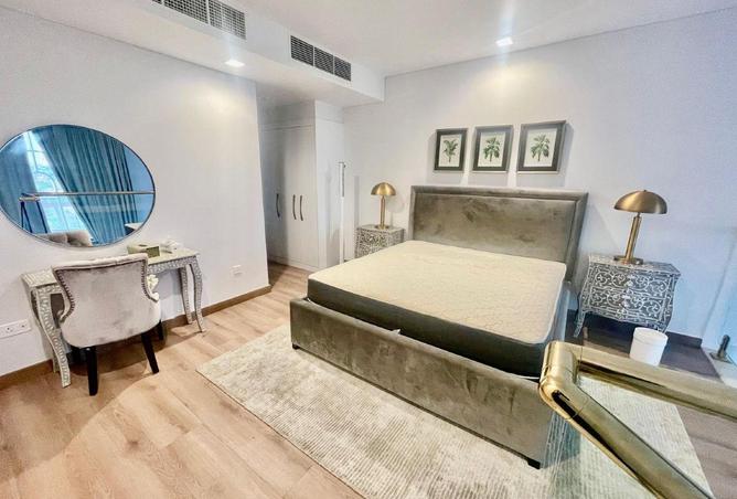 1005586 - Property Image 3