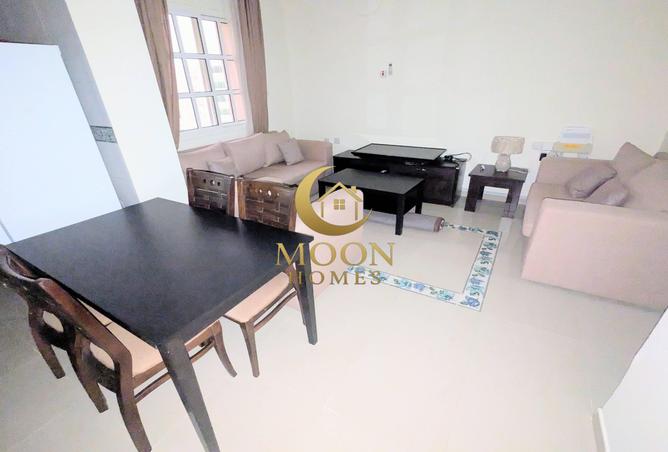 973938 - Property Image 2