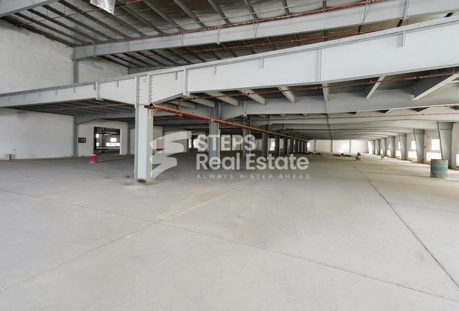 937942 - Property Image 2
