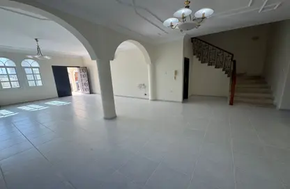 Villa - 4 Bedrooms - 4 Bathrooms for rent in Al Thumama - Al Thumama - Doha