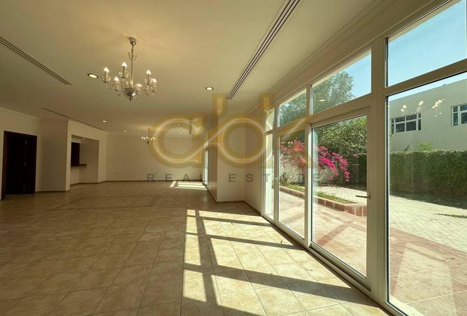 863124 - Property Image 3