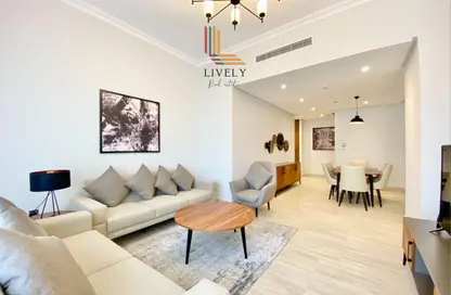 Apartment - 2 Bedrooms - 3 Bathrooms for rent in Marina Residence 15 - Marina District - Lusail