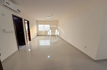 Apartment - 2 Bedrooms - 3 Bathrooms for rent in Old Al Ghanim - Al Ghanim - Doha