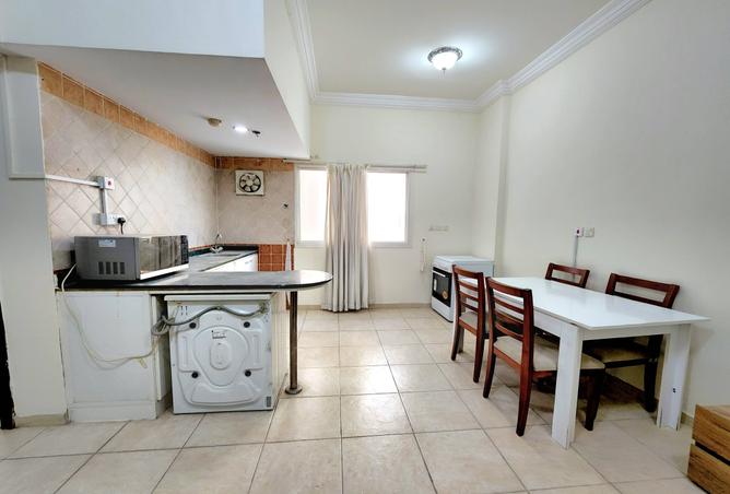 972930 - Property Image 2