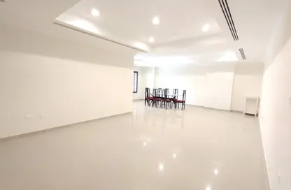 Apartment - 2 Bedrooms - 3 Bathrooms for sale in West Porto Drive - Porto Arabia - The Pearl Island - Doha