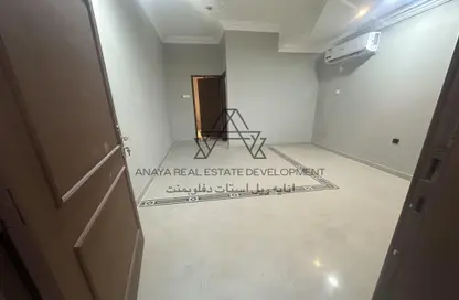 Apartment - Studio - 1 Bathroom for rent in Al Kheesa - Al Kheesa - Umm Salal Mohammed