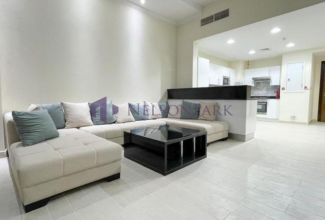 949703 - Property Image 2