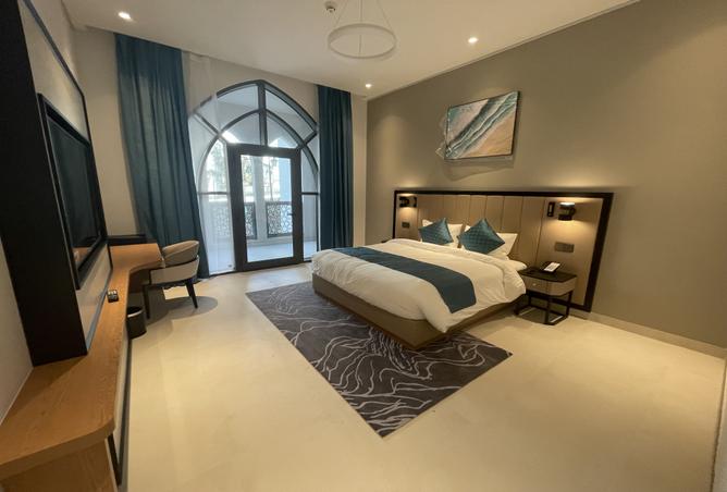 958321 - Property Image 2