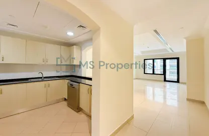 Apartment - 1 Bedroom - 2 Bathrooms for rent in West Porto Drive - Porto Arabia - The Pearl Island - Doha Apartment - 1 Bedroom - 2 Bathrooms for rent in West Porto Drive - Porto Arabia - The Pearl Island - Doha
