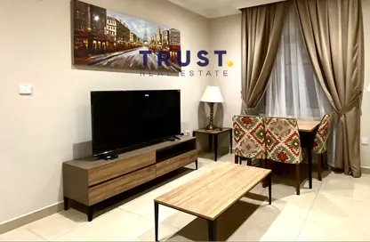 Apartment - 1 Bedroom - 1 Bathroom for rent in Salaja Street - Doha Al Jadeed - Doha