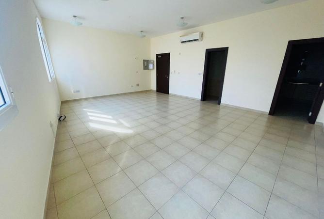 964356 - Property Image 3