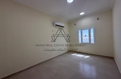 Apartment - 2 Bedrooms - 2 Bathrooms for rent in Fereej Bin Omran - Doha