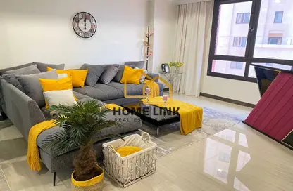 Apartment - 2 Bedrooms - 2 Bathrooms for rent in East Porto Drive - Porto Arabia - The Pearl Island - Doha
