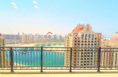 Apartment - 3 Bedrooms - 4 Bathrooms for rent in Floresta Gardens - Floresta Gardens - The Pearl Island - Doha