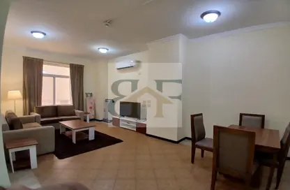 Apartment - 2 Bedrooms - 3 Bathrooms for rent in Musheireb Apartments - Musheireb - Doha