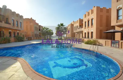 Compound - 6 Bedrooms for rent in East Gate - West Bay Lagoon - Doha