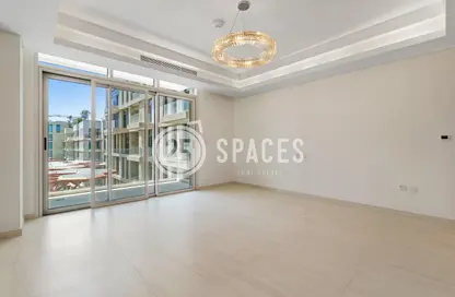 Apartment - 1 Bedroom - 2 Bathrooms for sale in Gewan Island - The Pearl Island - Doha