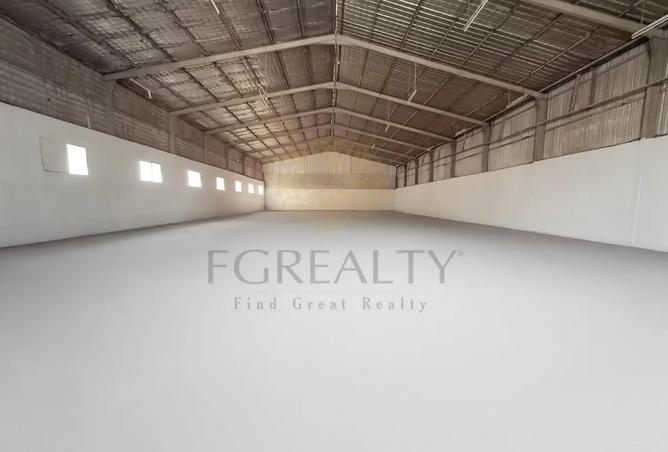 944348 - Property Main Image