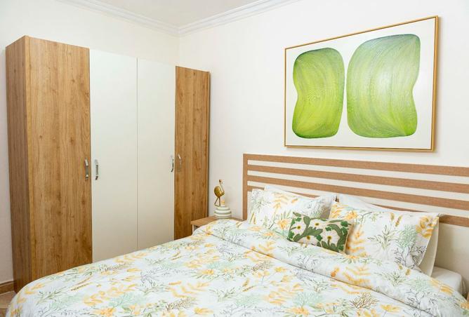 943992 - Property Image 2