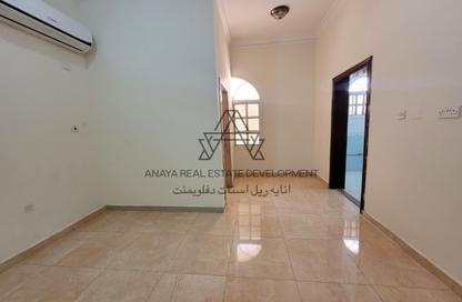 Apartment - 1 Bedroom - 1 Bathroom for rent in Ain Khaled Villas - Ain Khaled - Doha