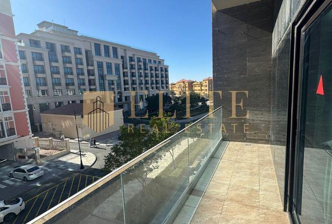 998963 - Property Image 2