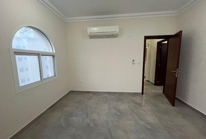 999433 - Property Image 3