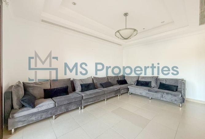 986141 - Property Image 2