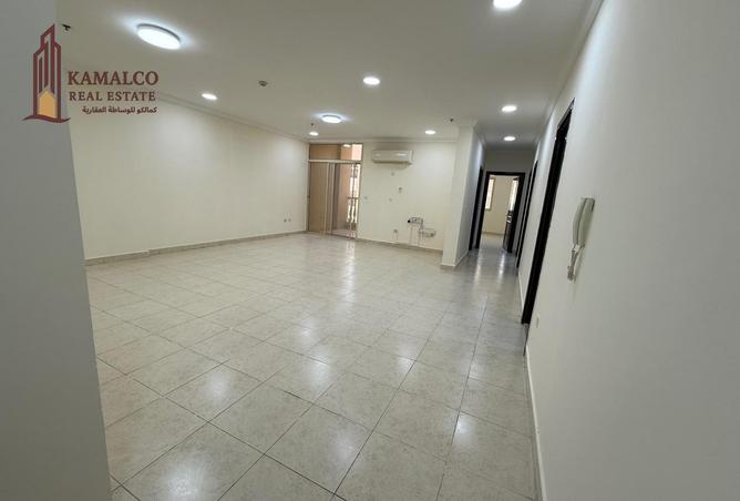 916441 - Property Main Image