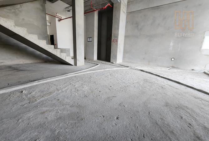 Shop - Studio - 2 Bathrooms for rent in Fox Hills A13 - Fox Hills - Lusail