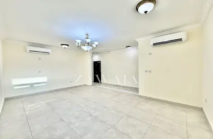 Apartment - 3 Bedrooms - 3 Bathrooms for rent in Al Sadd Road - Al Sadd - Doha