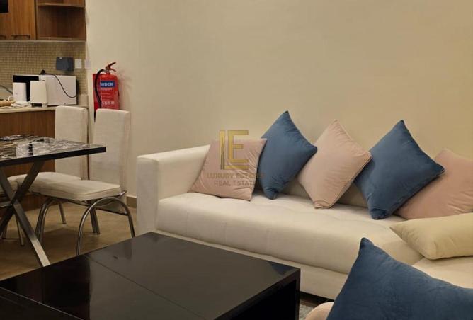 1003296 - Property Image 3